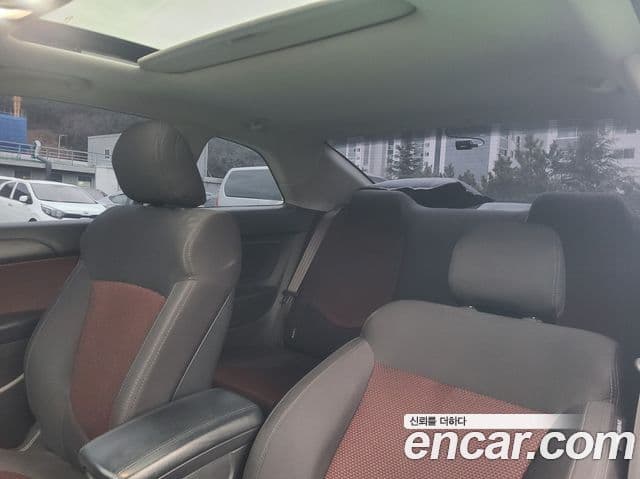 Kia Forte купе Luxury, 2013 8