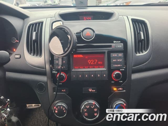 Kia Forte купе Luxury, 2013 12