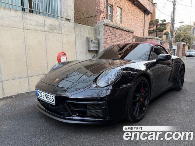 Porsche 911 (992) Carrera GTS кабриолет, 2023 1