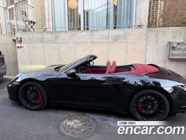 Porsche 911 (992) Carrera GTS кабриолет, 2023 3