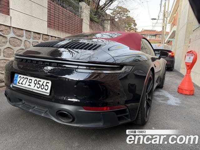 Porsche 911 (992) Carrera GTS кабриолет, 2023 4