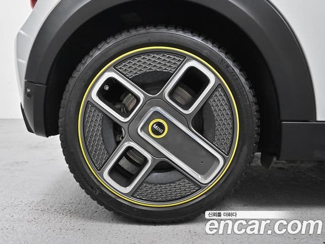 Mini Cooper Электрический (Electric) 3세대, 2022 все фото