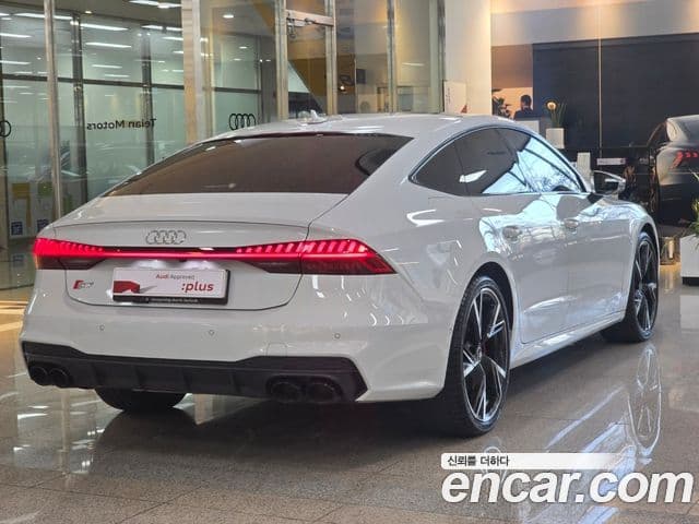 Audi S7 (4K), 2024 2