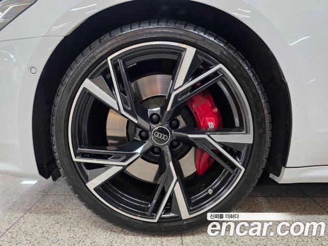 Audi S7 (4K), 2024 все фото