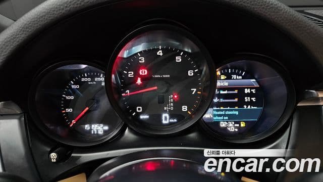 Porsche Macan 95B, 2017 8