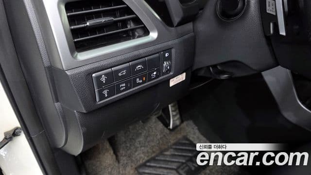 KG모빌리티(SsangYong) Beautiful Korando бензин 1.5 4WD C7, 2022 16