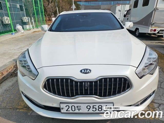 Kia K9 Special, 2013 1