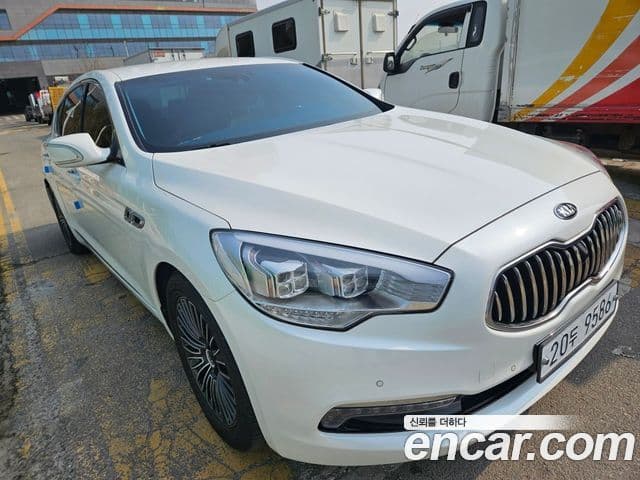 Kia K9 Special, 2013 3