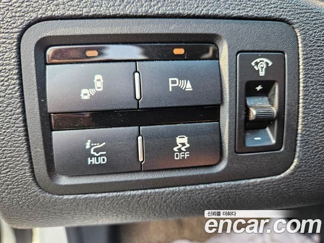 Kia K9 Special, 2013 6