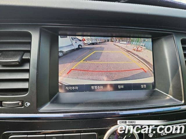 Kia K9 Special, 2013 10