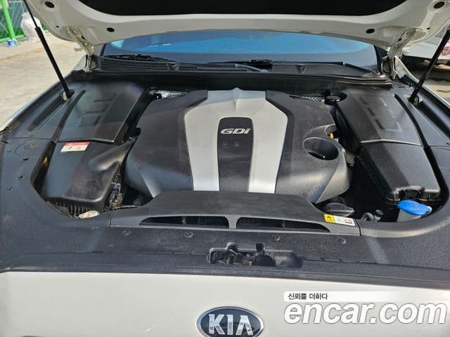 Kia K9 Special, 2013 19