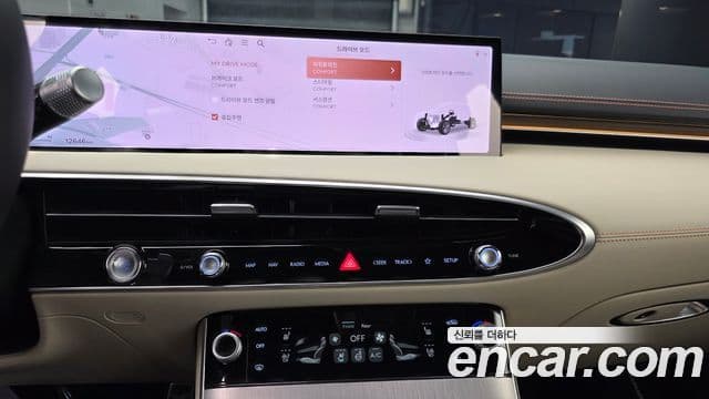 Genesis GV70, 2025 14