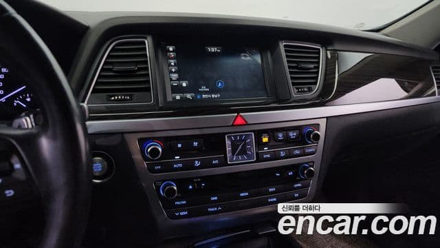 Genesis G80 Luxury, 2018 17