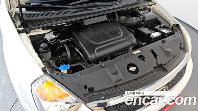 Kia Carnival R President, 2012 6