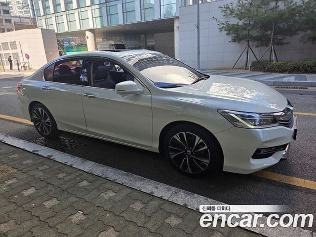 Honda 올뉴어코드 9세대, 2017 3