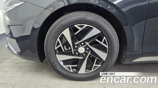 Hyundai The / новый New Grandeur IG гибрид Le Blanc, 2022 все фото