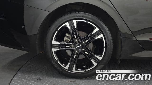 Kia K5 3세대 Signature, 2023 все фото
