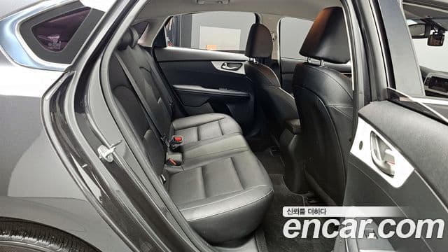 Kia All New K3 Luxury, 2019 12