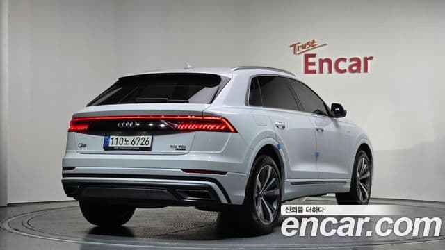 Audi Q8 (4M) Premium, 2022 2