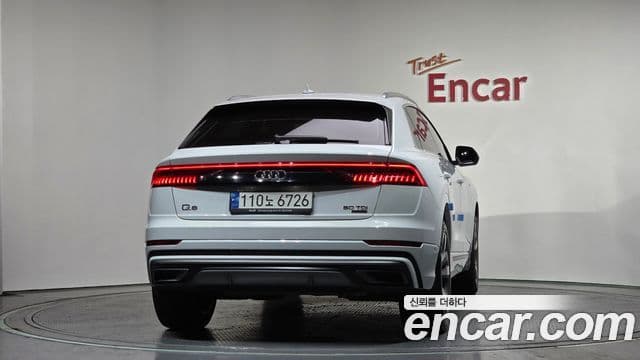 Audi Q8 (4M) Premium, 2022 4