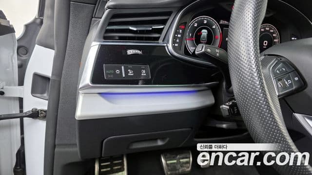 Audi Q8 (4M) Premium, 2022 16