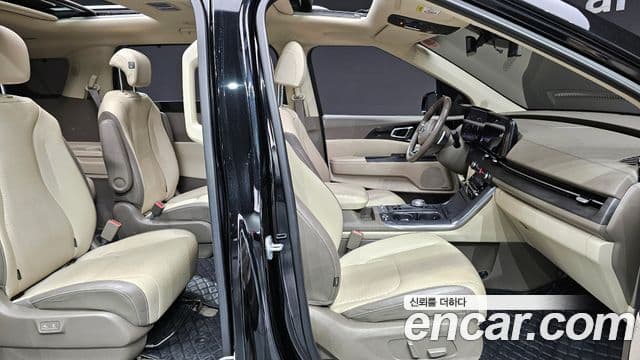 Kia Carnival 4세대 Signature, 2021 10
