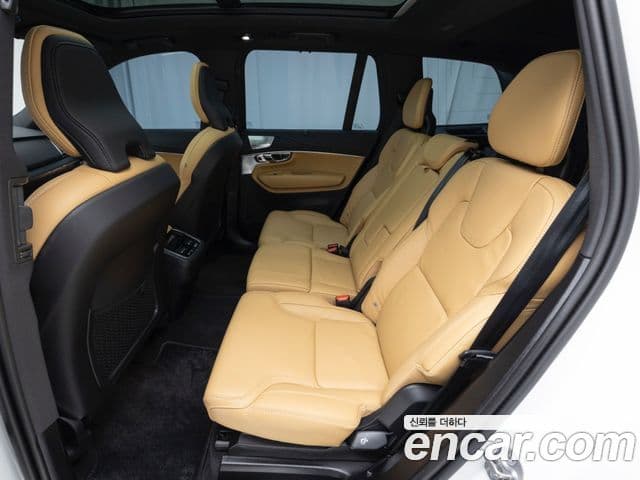 Volvo XC90 2세대 B6 Ultra Bright, 2025 10
