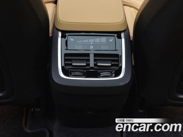 Volvo XC90 2세대 B6 Ultra Bright, 2025 16