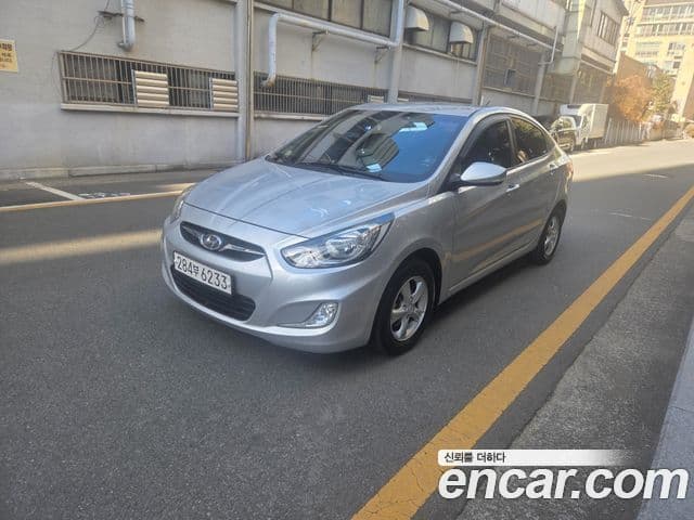 Hyundai Accent(новый кузов / новое поколение) Modern, 2015 1
