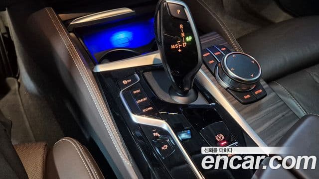BMW 5시리즈 (G30) Luxury, 2023 9