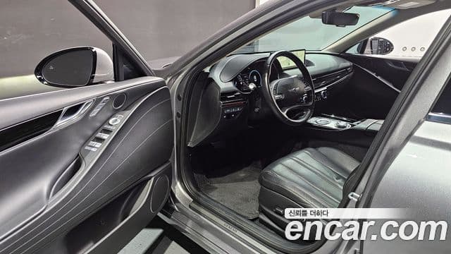 Genesis G80 (RG3) бензин 2.5 турбо AWD, 2022 11