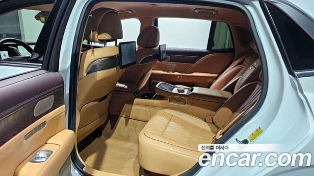 Genesis G90 (RS4) бензин 3.5 турбо AWD, 2023 12