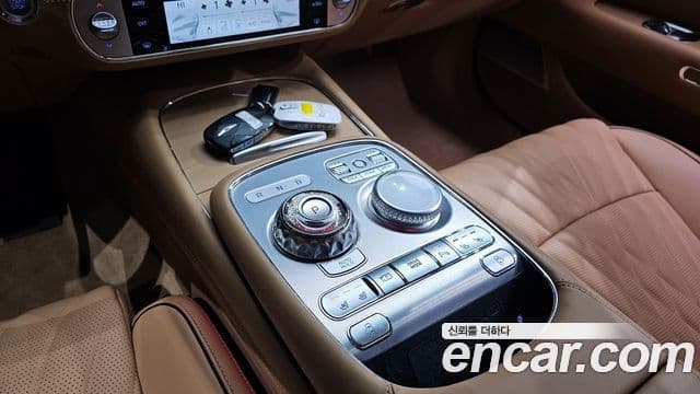 Genesis G90 (RS4) бензин 3.5 турбо AWD, 2023 18