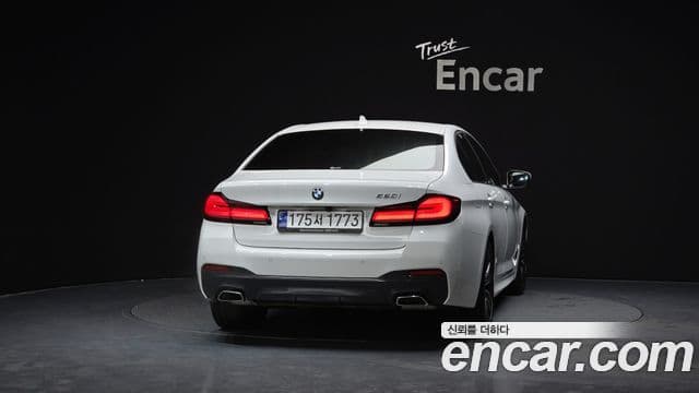 BMW 5시리즈 (G30) 520i M Sport, 2023 4