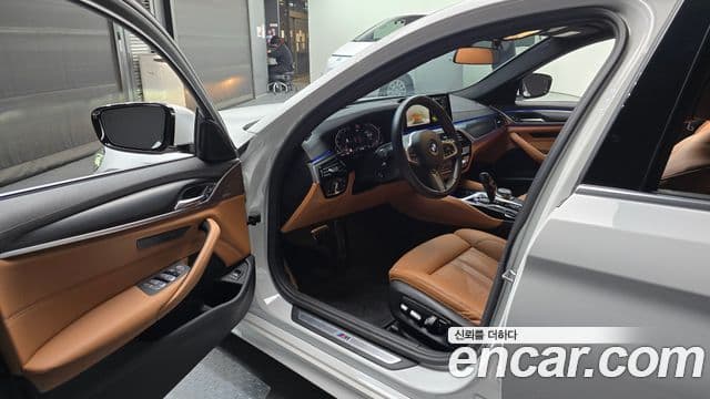 BMW 5시리즈 (G30) 520i M Sport, 2023 10