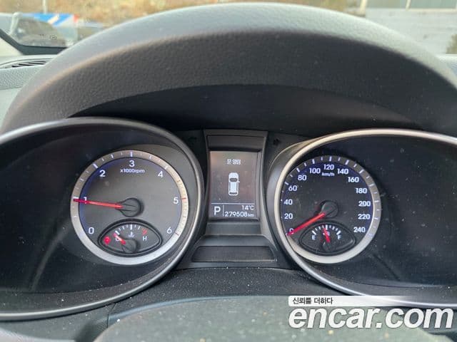 Hyundai Santa Fe DM дизель(e-VGT) 2.0 2WD Smart, 2013 9