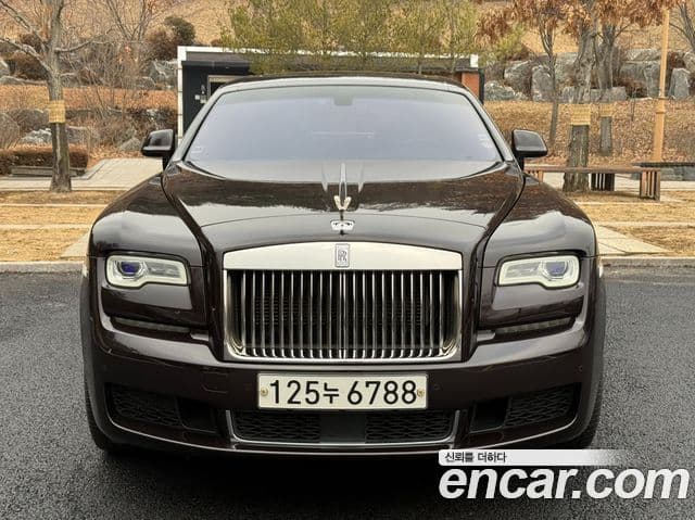 Rolls-Royce 고스트 6.6 EWB V12, 2019 3
