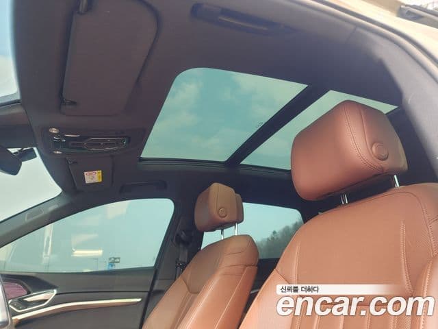 Audi e-Tron, 2022 12