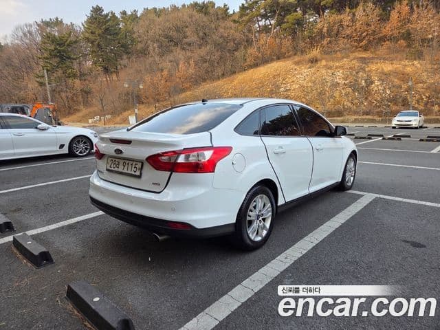 Ford 포커스 3세대, 2013 7