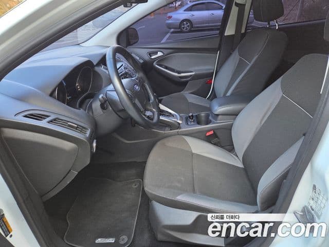 Ford 포커스 3세대, 2013 11