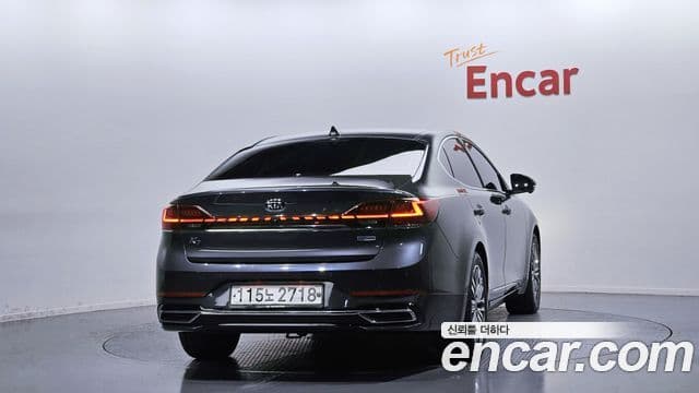 Kia K7 Premier гибрид Signature, 2020 4