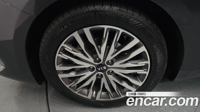 Kia K7 Premier гибрид Signature, 2020 все фото