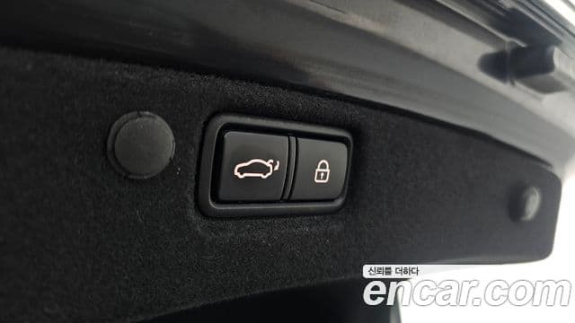 Kia K7 Premier гибрид Signature, 2020 17