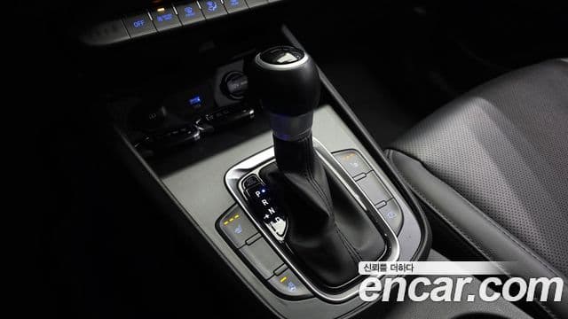 Hyundai The / новый New Kona гибрид Modern, 2023 9