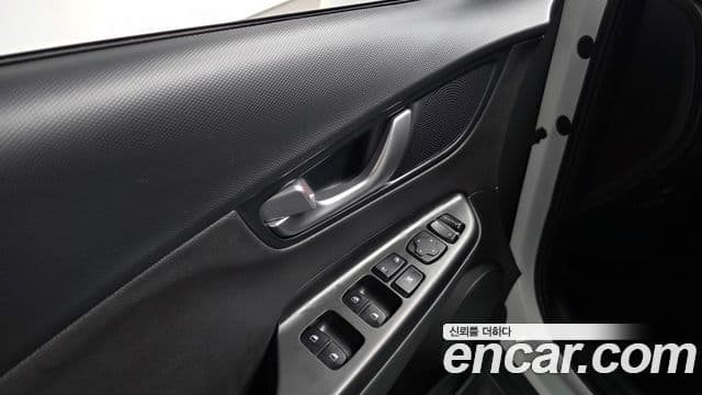 Hyundai The / новый New Kona гибрид Modern, 2023 17