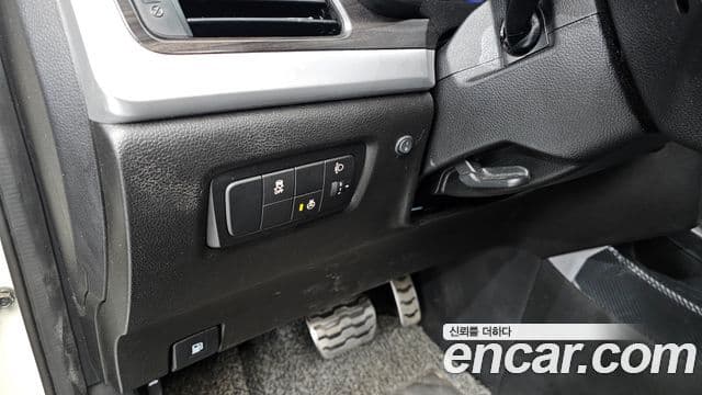 KG모빌리티(SsangYong) New Korando C 2.2 Extreme 2WD, 2016 14