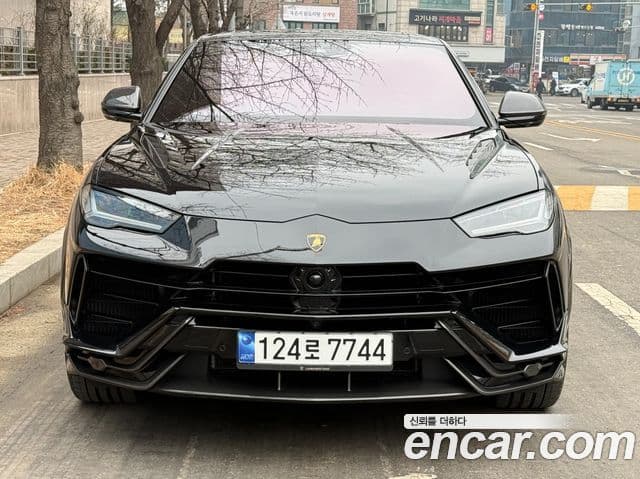 Lamborghini Urus 4.0 V8 Performante, 2023 3