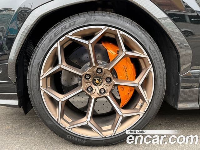 Lamborghini Urus 4.0 V8 Performante, 2023 все фото