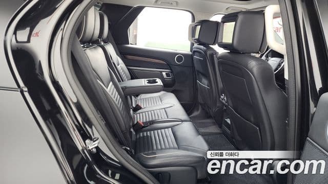 Land Rover Discovery 5 Luxury, 2020 12