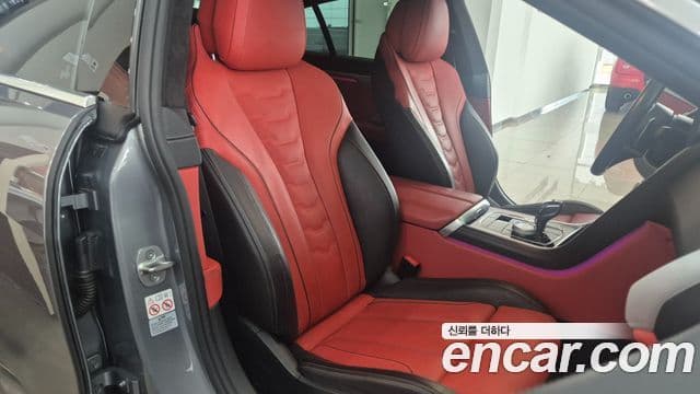 BMW 8시리즈 (G15) M850i xDrive Gran Coupe, 2022 11